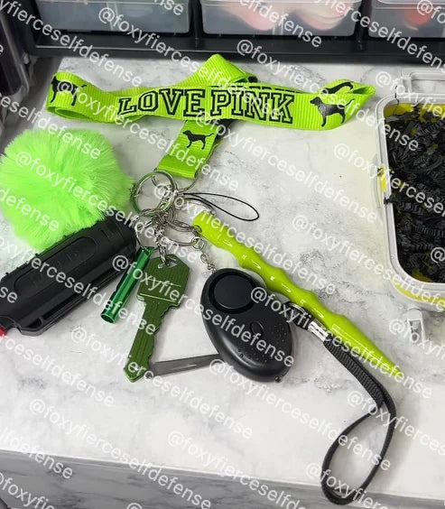 Green VS(Love Pink) Mini Suitcase Bundle